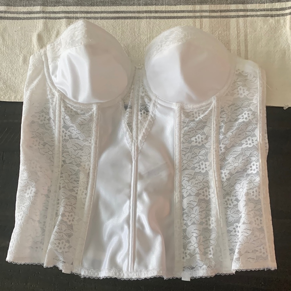 White Lace Full-length Corset